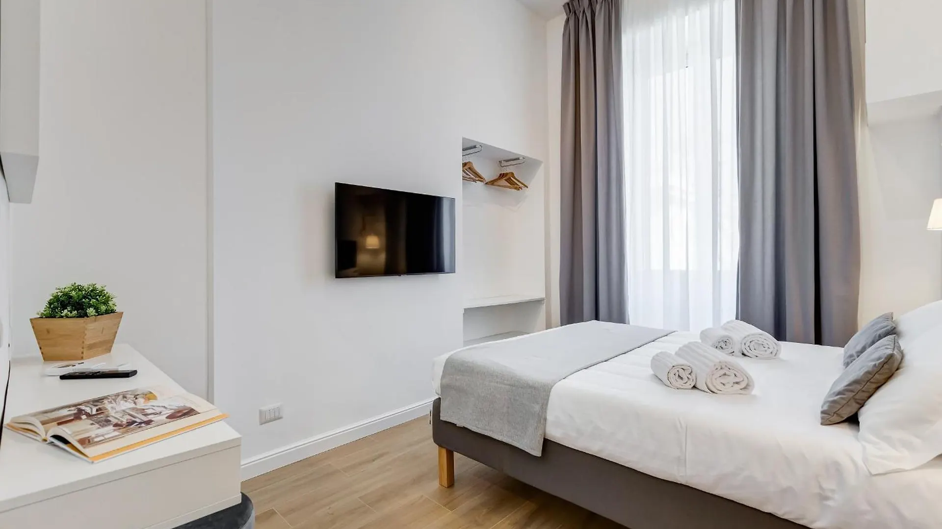 Colonna Luxury Apartment Roma 0*,
